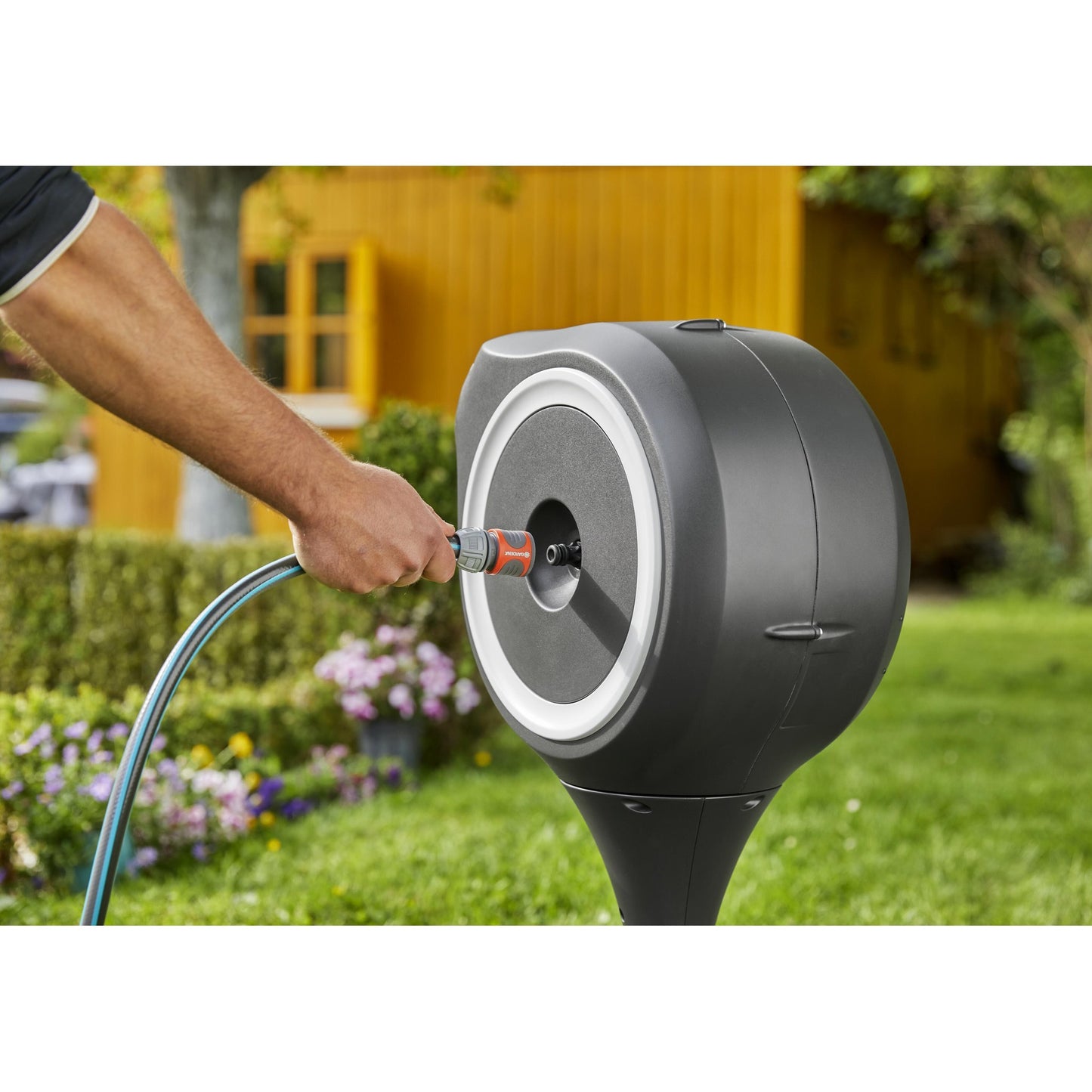 Gardena Garten-Schlauchbox RollUp S (weiß) 15 m